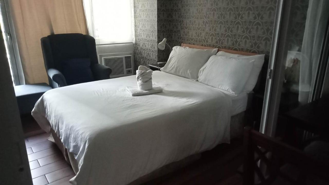 Azure Urban Residence A11 Near Airport And Sm Bicutan+ Free Wifi Paranaque City Luaran gambar